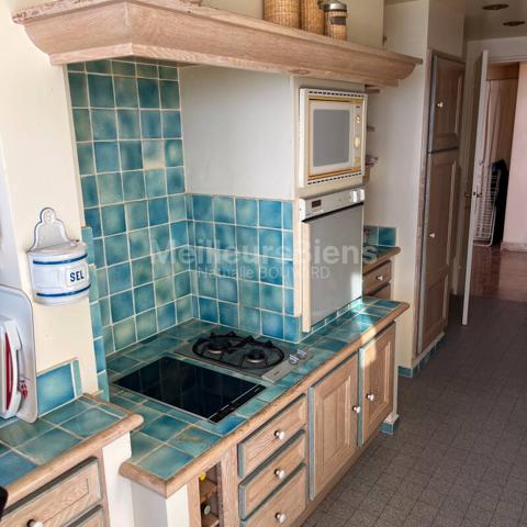 Cannes : Vue époustouflante pour ce 3 pièces dans résidence sécurisée avec piscine