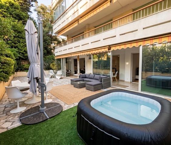 Rez-de-jardin 70 m² + véranda + double parking - Le Cannet / Cannes