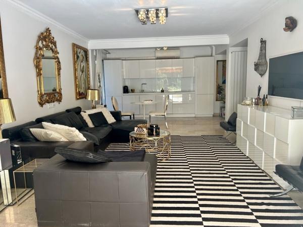 Rez-de-jardin 70 m² + véranda + double parking - Le Cannet / Cannes