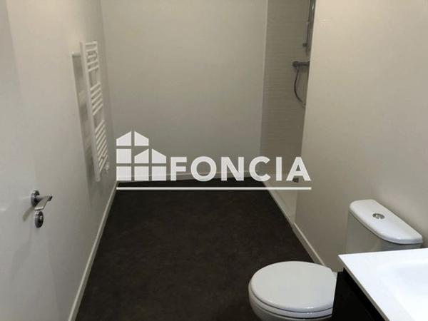 Location Studio 29.15 m² - BAT B Villepinte 93420