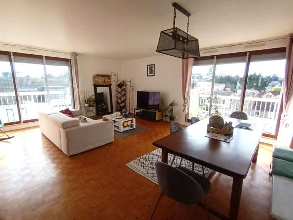 Vente / Appartement T4