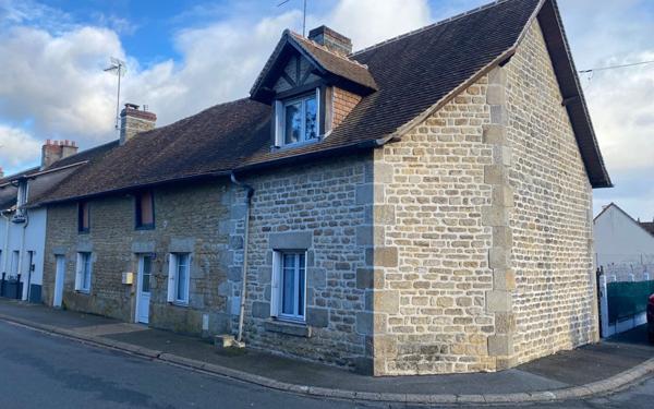 Maison à vendre    5 pièces •  Saint-Paterne