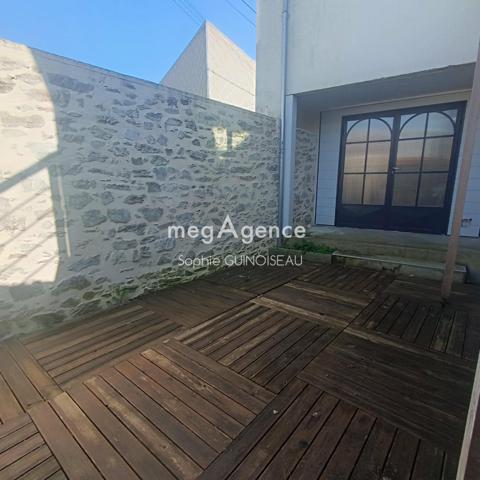 Maison à CHOLET, 49300 - 7 pièces 162m²