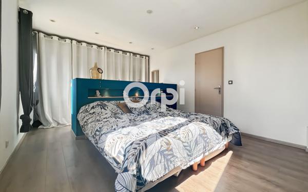 Maison à vendre    5 pièces •  Oloron-Sainte-Marie