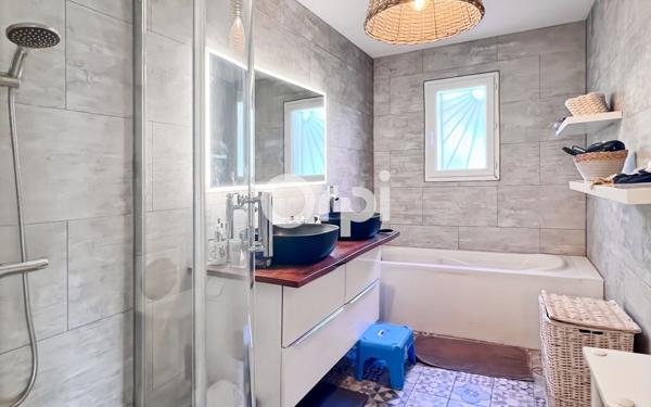 Maison à vendre    5 pièces •  Oloron-Sainte-Marie