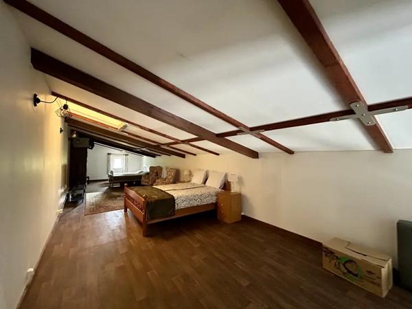 Country Home with Annex, Campsite, Pool & Workshop
