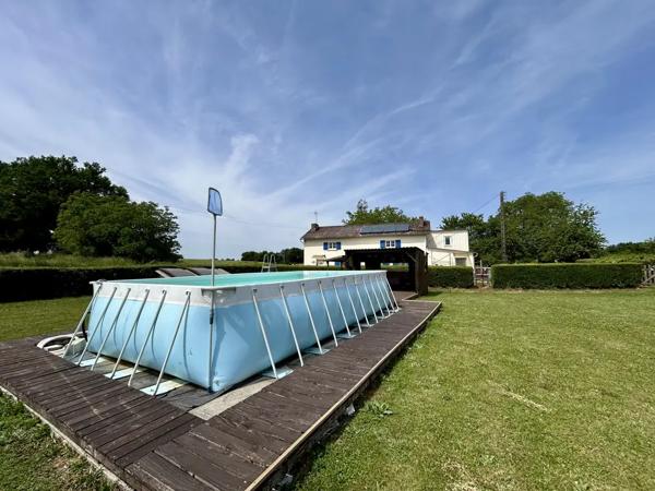 Country Home with Annex, Campsite, Pool & Workshop
