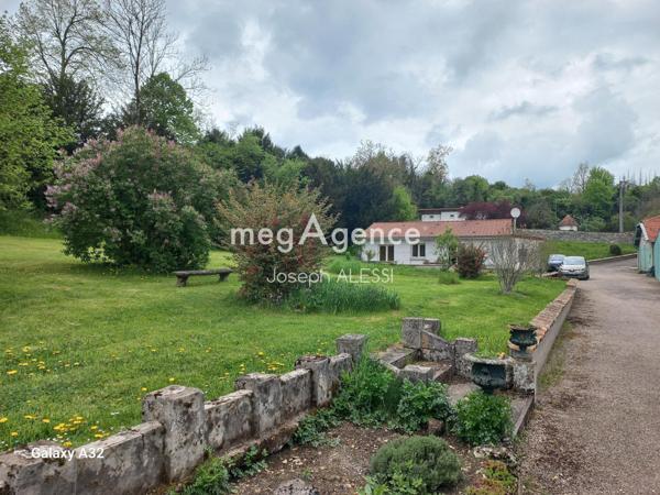 Maison à VAUCOULEURS, 55140 - 9 pièces 259m²