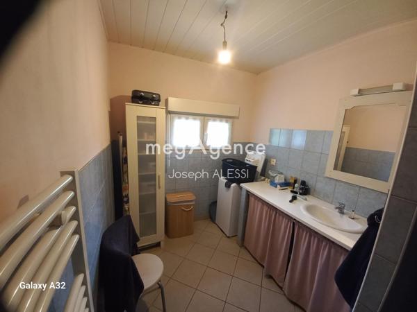 Maison à VAUCOULEURS, 55140 - 9 pièces 259m²