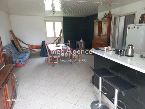 Maison à VAUCOULEURS, 55140 - 9 pièces 259m²