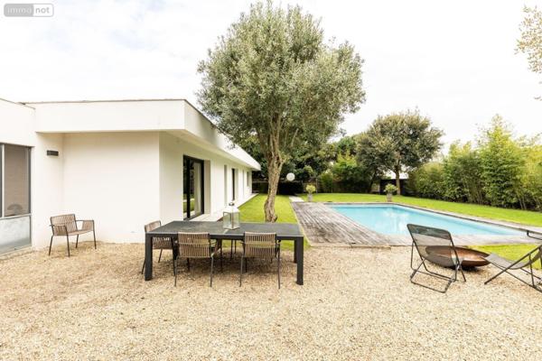 Villa à vendre à Bruges en Gironde (33520), ref : 33010/159