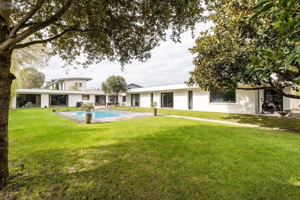 Villa à vendre à Bruges en Gironde (33520), ref : 33010/159