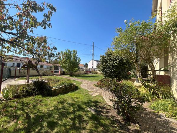 Maison Orvault 4 pièces 80 m2 avec Terrain de 776m²