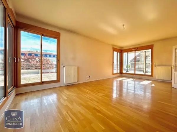 Appartement à louer 4 pièces 101.85m² Lyon 1er Arrondissement (69001)