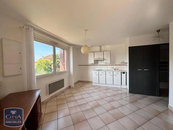 Appartement à louer 1 pièce 29.59m² Agen (47000)