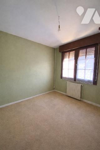 ETAPLES 
Centre ville 
Maison 85 m2 2 chambres avec cour