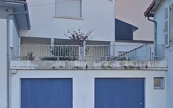 Maison à vendre    5 pièces • 223 m2 Pau