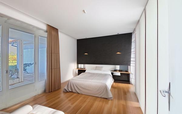 Maison à vendre    5 pièces • 223 m2 Pau