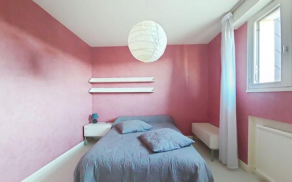 Maison à vendre    5 pièces • 223 m2 Pau