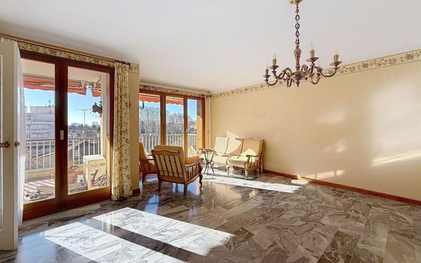 Appartement à vendre    4 pièces •  Avignon