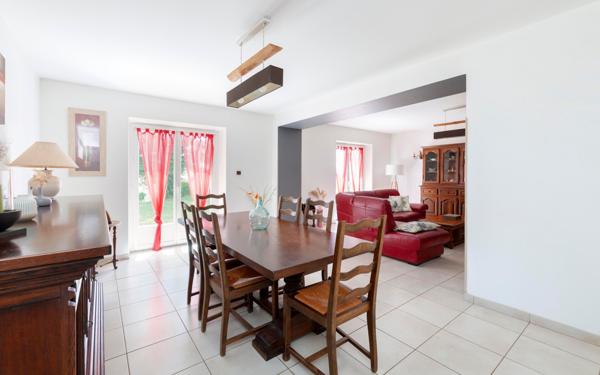 Maison à vendre    5 pièces •  Saint-Aubin