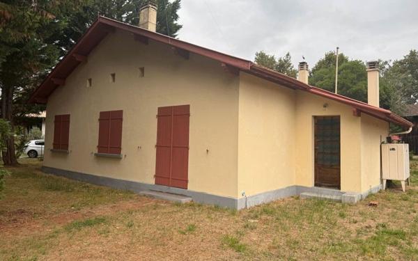 Maison à vendre    4 pièces •  Parentis-en-Born