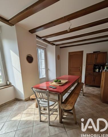 Maison à vendre 6 pièces 141 m² Neuvéglise-sur-Truyère