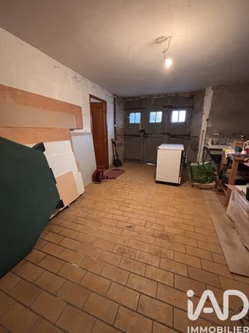 Maison à vendre 6 pièces 141 m² Neuvéglise-sur-Truyère