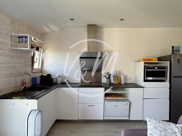 T2 Vue Bassin à Grand Piquey- Appartement rénové avec vue Bassin à Grand Piquey à 30 mètres de l’eau sur la presqu’île du Cap Ferret CAP-FERRET Grand Piquey