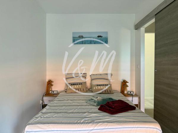 T2 Vue Bassin à Grand Piquey- Appartement rénové avec vue Bassin à Grand Piquey à 30 mètres de l’eau sur la presqu’île du Cap Ferret CAP-FERRET Grand Piquey