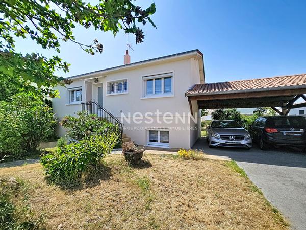 Maison familiale, 4 chambres, véranda climatisée, grand garage et jardin arboré