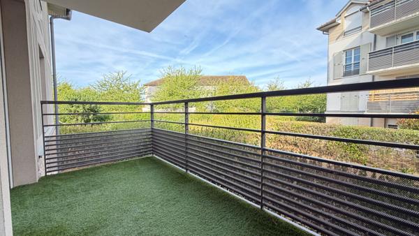 Appartement 3 pièces à louer à Saint Pierre du Perray - Réf 17285