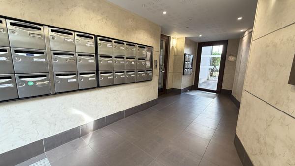 Appartement 3 pièces à louer à Saint Pierre du Perray - Réf 17285