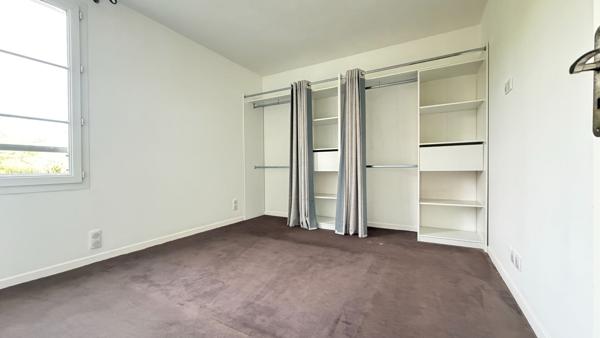 Appartement 3 pièces à louer à Saint Pierre du Perray - Réf 17285
