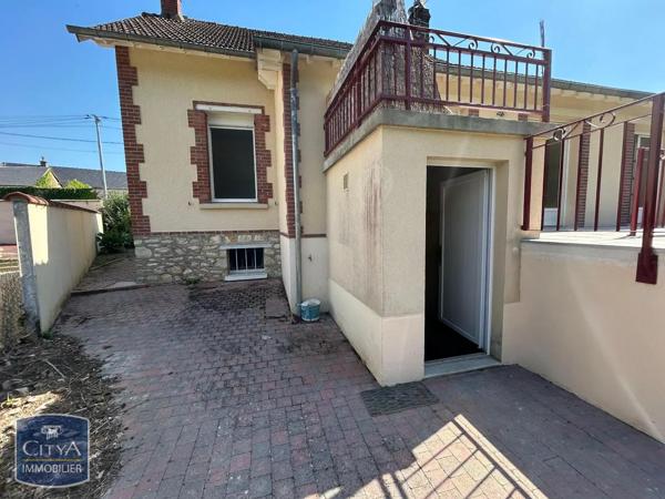 Maison à louer 4 pièces 102.65m² Gallardon (28320)