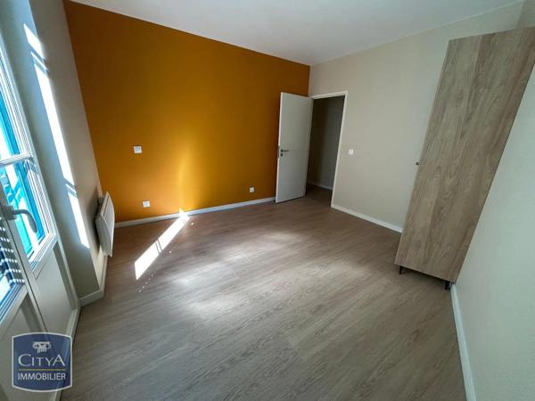 Appartement à louer 3 pièces 61.9m² Vichy (03200)