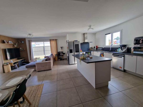 Maison 4 pièce(s) 3 chambre(s) 99 m²