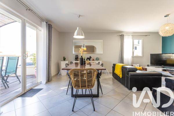 Maison à vendre 6 pièces 110 m² Rochefort-du-Gard