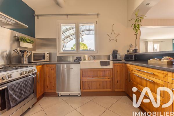 Maison à vendre 6 pièces 110 m² Rochefort-du-Gard