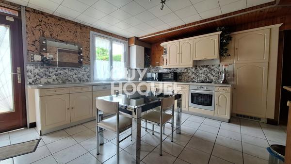 SAINT-ACHEUL - Maison à vendre d'environ 100m² avec garage et jardin