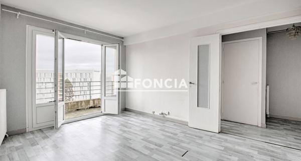 À vendre Studio 30.75 m² - Gentilly 94250