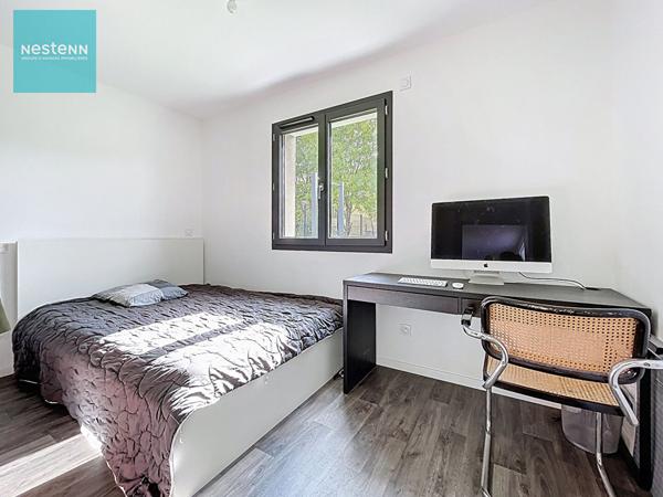 Maison contemporaine récente, plain pied à vendre, 5 pièces, garage et jardin, Villefranche De Lauragais