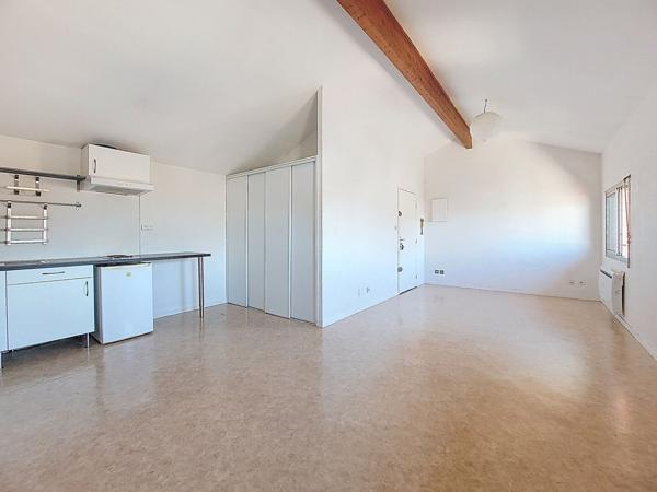 A VENDRE - CUGNAUX centre ville - Studio de 36m² avec place de parking