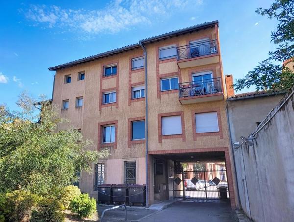 A VENDRE - CUGNAUX centre ville - Studio de 36m² avec place de parking