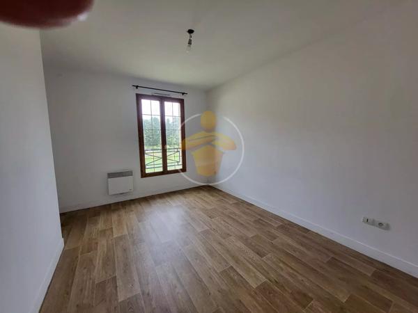 Vente                                                      Maison
                        
                     5 pièces                      90 m2                     à Saint-Aubin