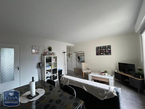 Appartement à louer 3 pièces 54.74m² Le Mans (72100)