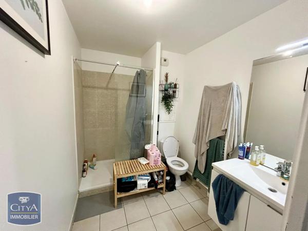 Appartement à louer 2 pièces 39.01m² Bobigny (93000)