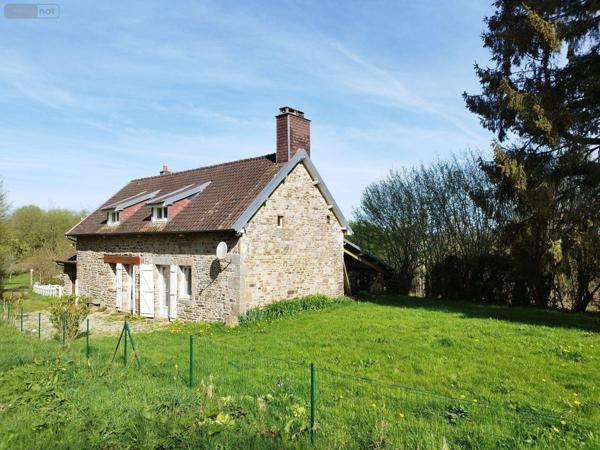 Maison à vendre à Ger dans la Manche (50850), ref : 076/310