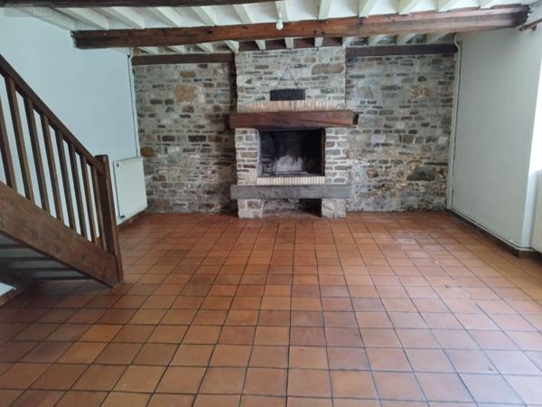 Maison à vendre à Ger dans la Manche (50850), ref : 076/310