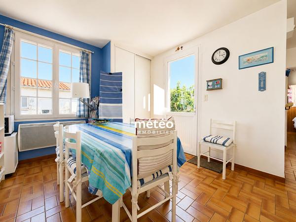 Votre pied-à-terre à 2 pas de la plage!
